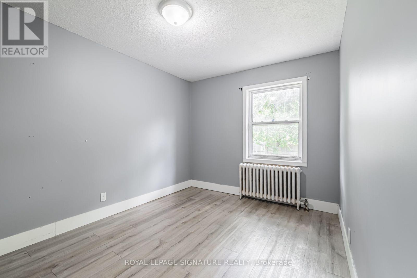 2935 St Clair Avenue E, Toronto, Ontario  M4B 1N9 - Photo 14 - E13680342