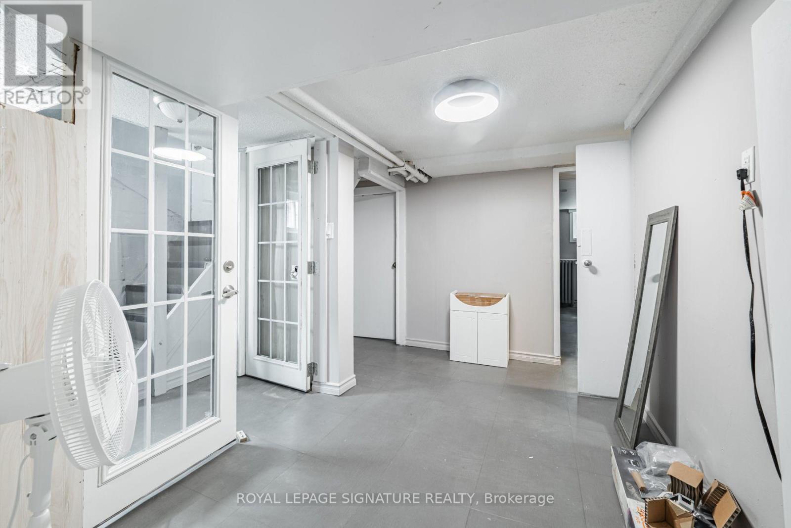 2935 St Clair Avenue E, Toronto, Ontario  M4B 1N9 - Photo 20 - E13680342