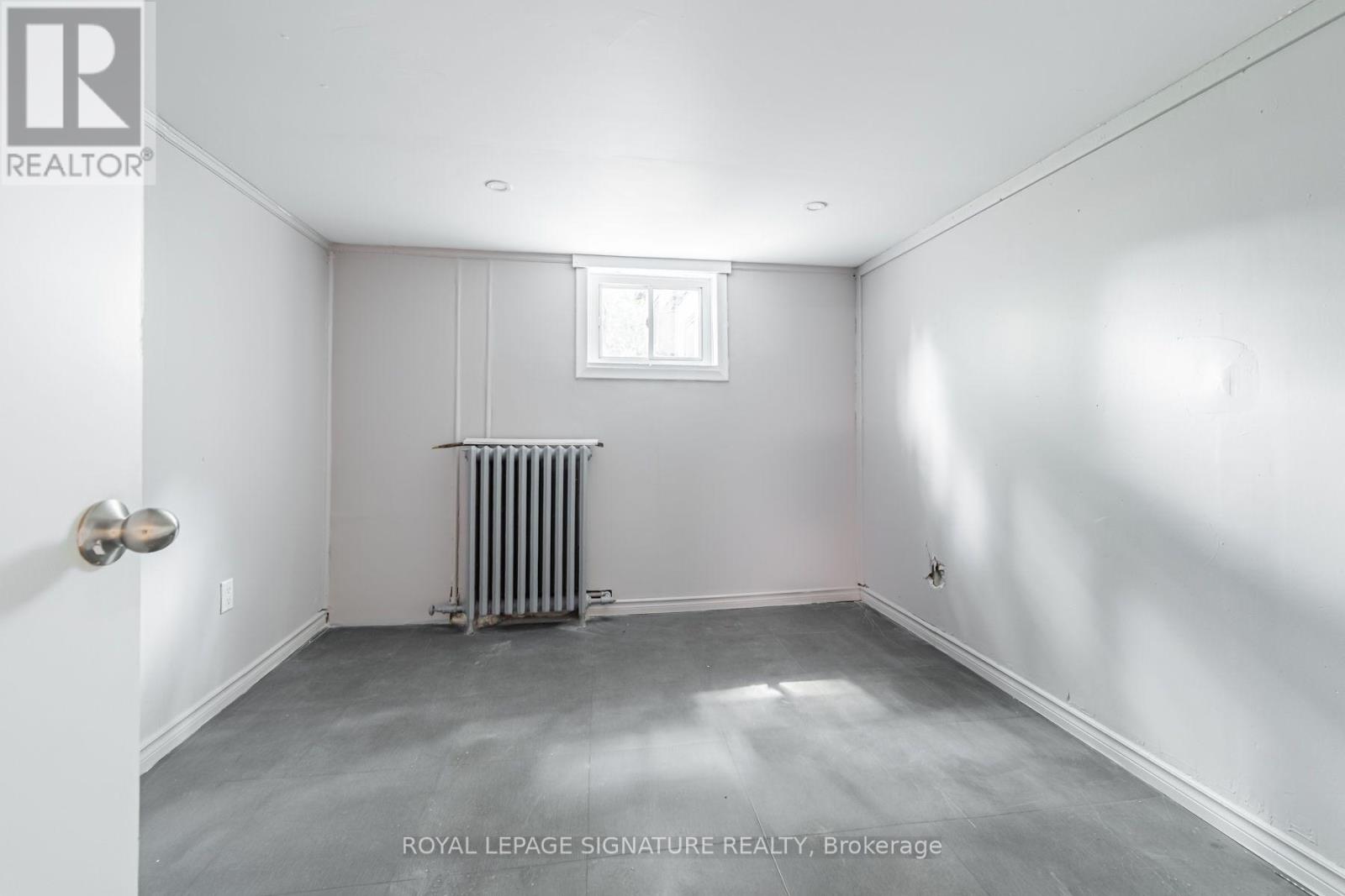 2935 St Clair Avenue E, Toronto, Ontario  M4B 1N9 - Photo 26 - E13680342