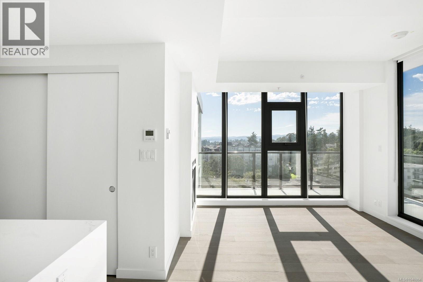 905 899 Esquimalt Rd, Esquimalt, British Columbia V9A 3M5 - Photo 14 - 1046984