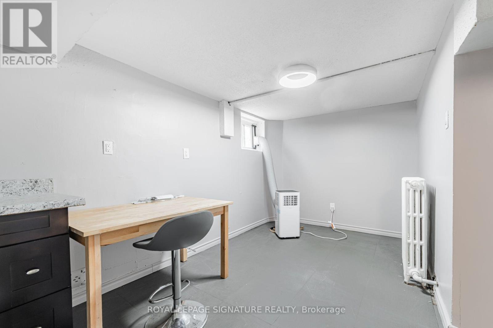 2935 St Clair Avenue E, Toronto, Ontario  M4B 1N9 - Photo 22 - E13680342