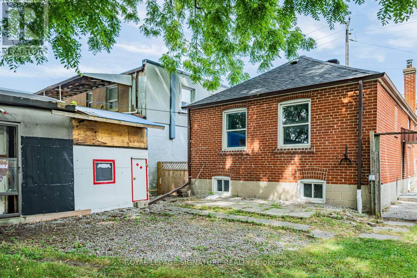 2935 St Clair Avenue E, Toronto, Ontario  M4B 1N9 - Photo 33 - E13680342