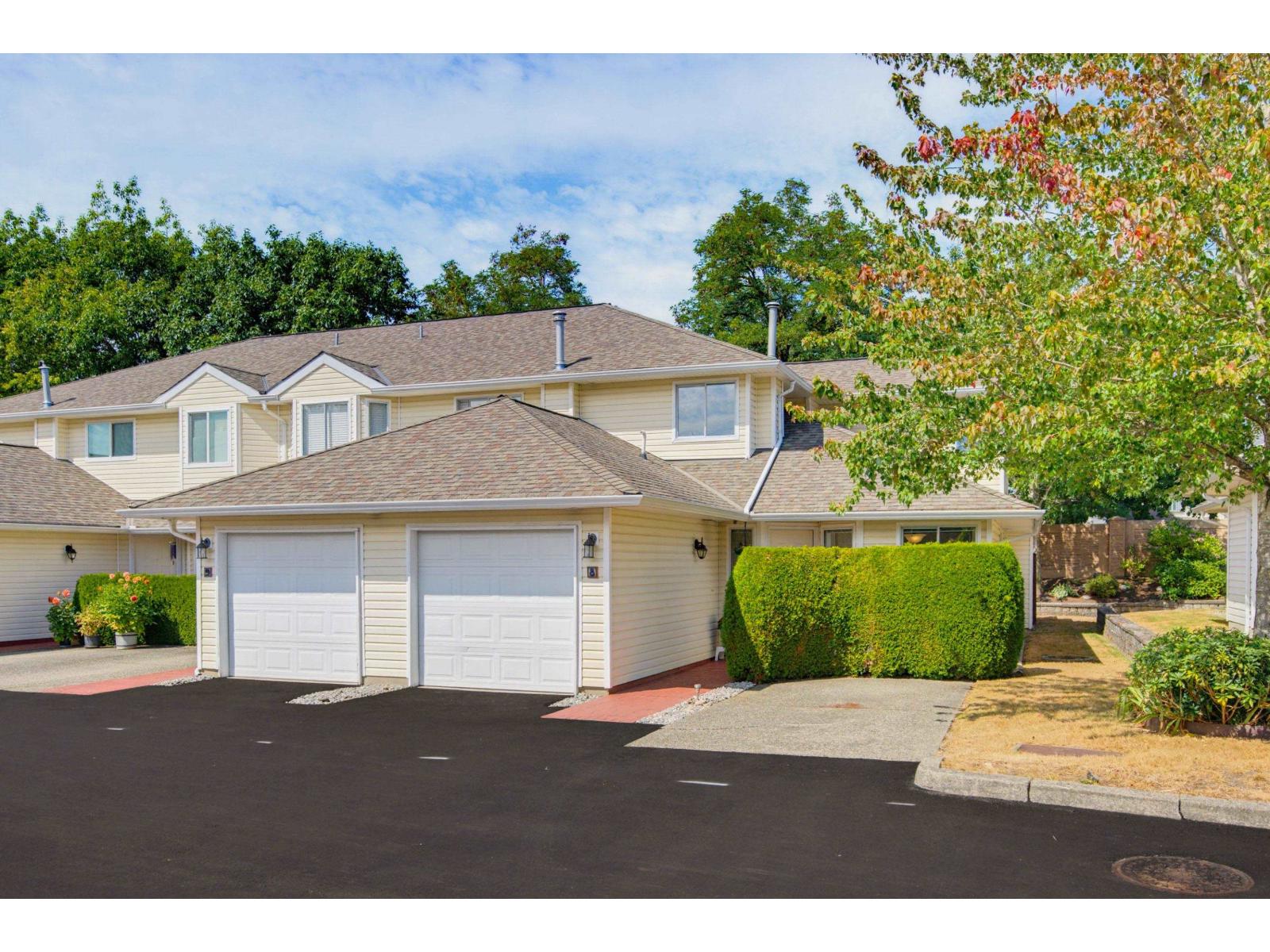 8 21928 48 Avenue, Langley, British Columbia  V3A 8H1 - Photo 1 - R3157676