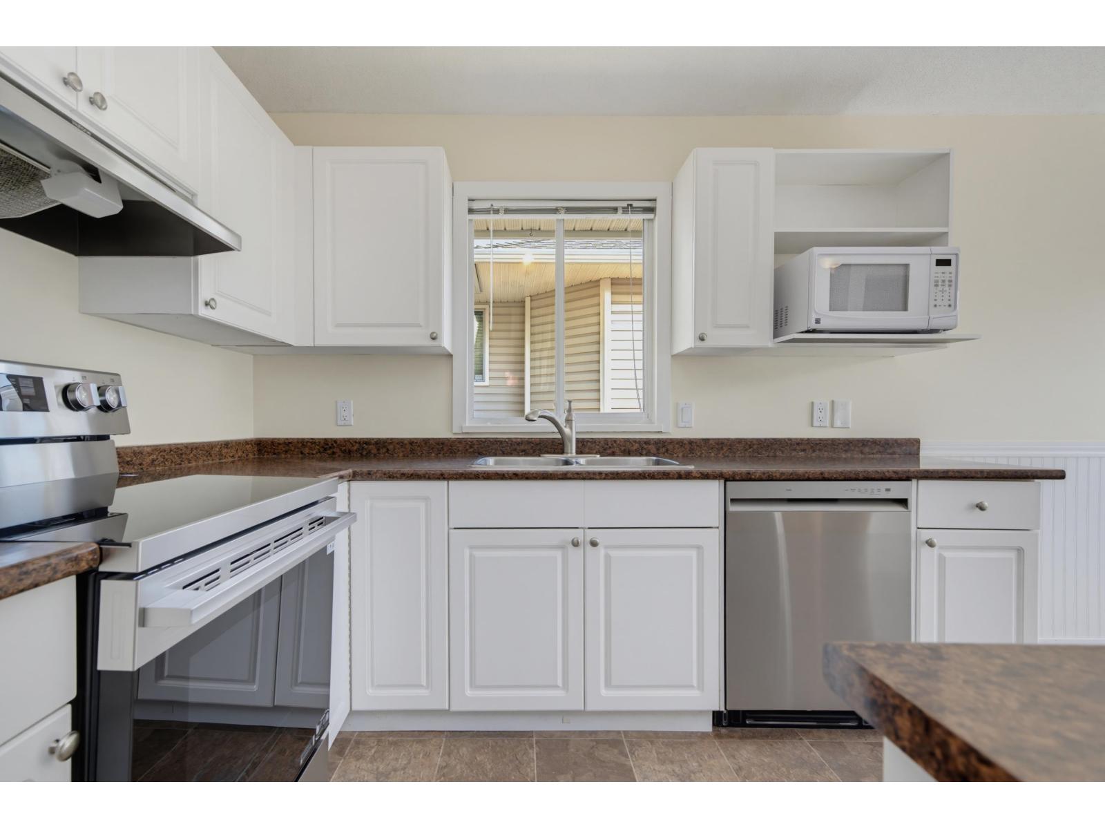 8 21928 48 Avenue, Langley, British Columbia  V3A 8H1 - Photo 3 - R3157676