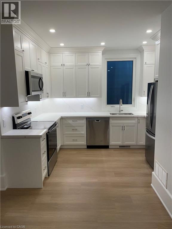 332 King Street W Unit# 4, Hamilton, Ontario  L8S 1W6 - Photo 11 - 40856894