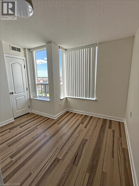 4640 Kimbermount Avenue Unit# 707, Mississauga, Ontario  L5M 5W6 - Photo 4 - 40857272
