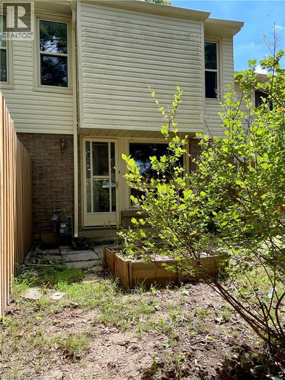 165 Green Valley Drive Unit# 45, Kitchener, Ontario  N2P 1K3 - Photo 4 - 40857431