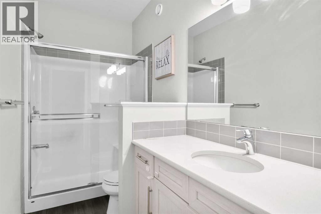 243 Savanna Lane NE, Calgary, Alberta  T3J 0Y9 - Photo 8 - A2338286