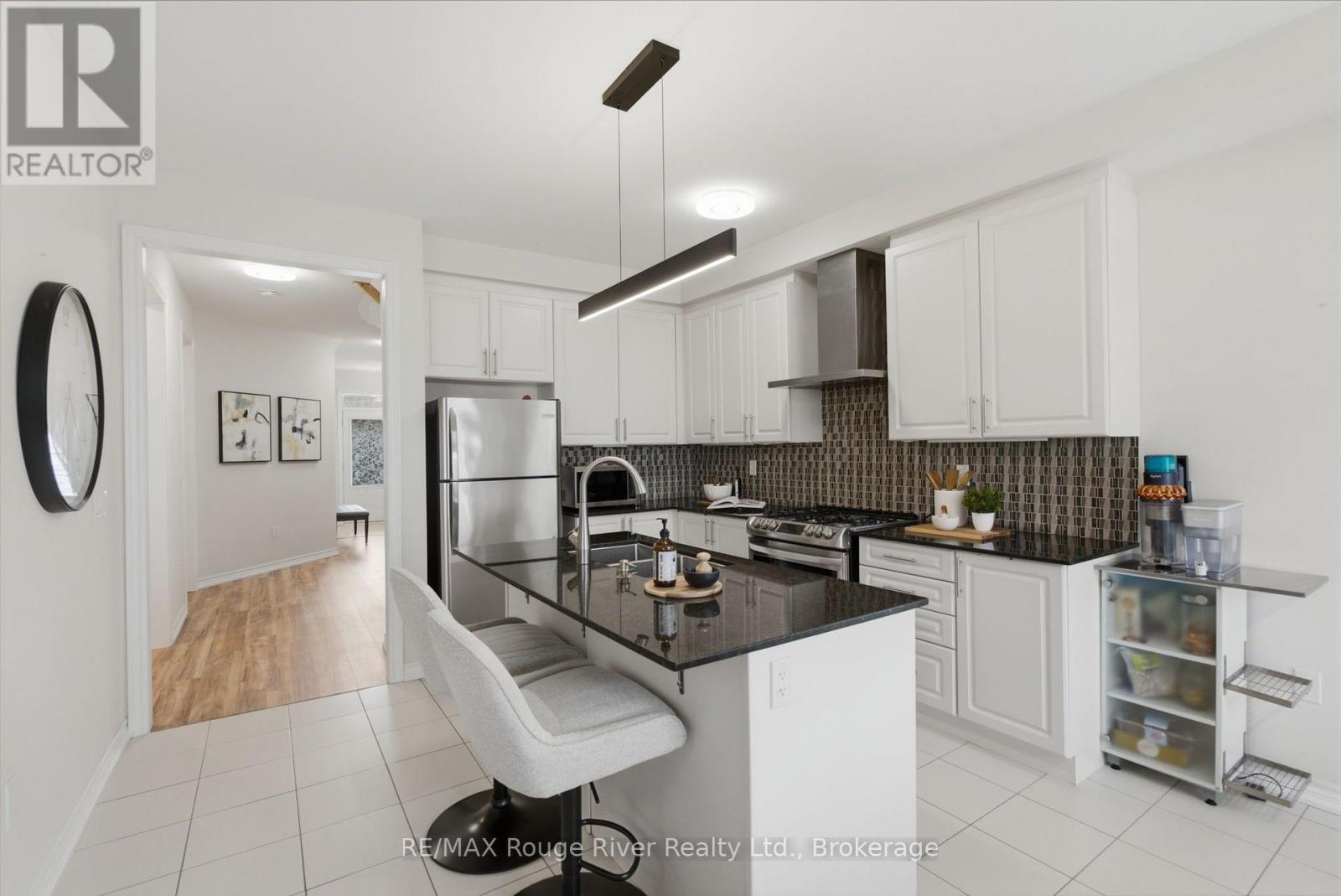 1220 Ronald Inche Drive, Oshawa, Ontario  L1K 0Y5 - Photo 13 - E13700744