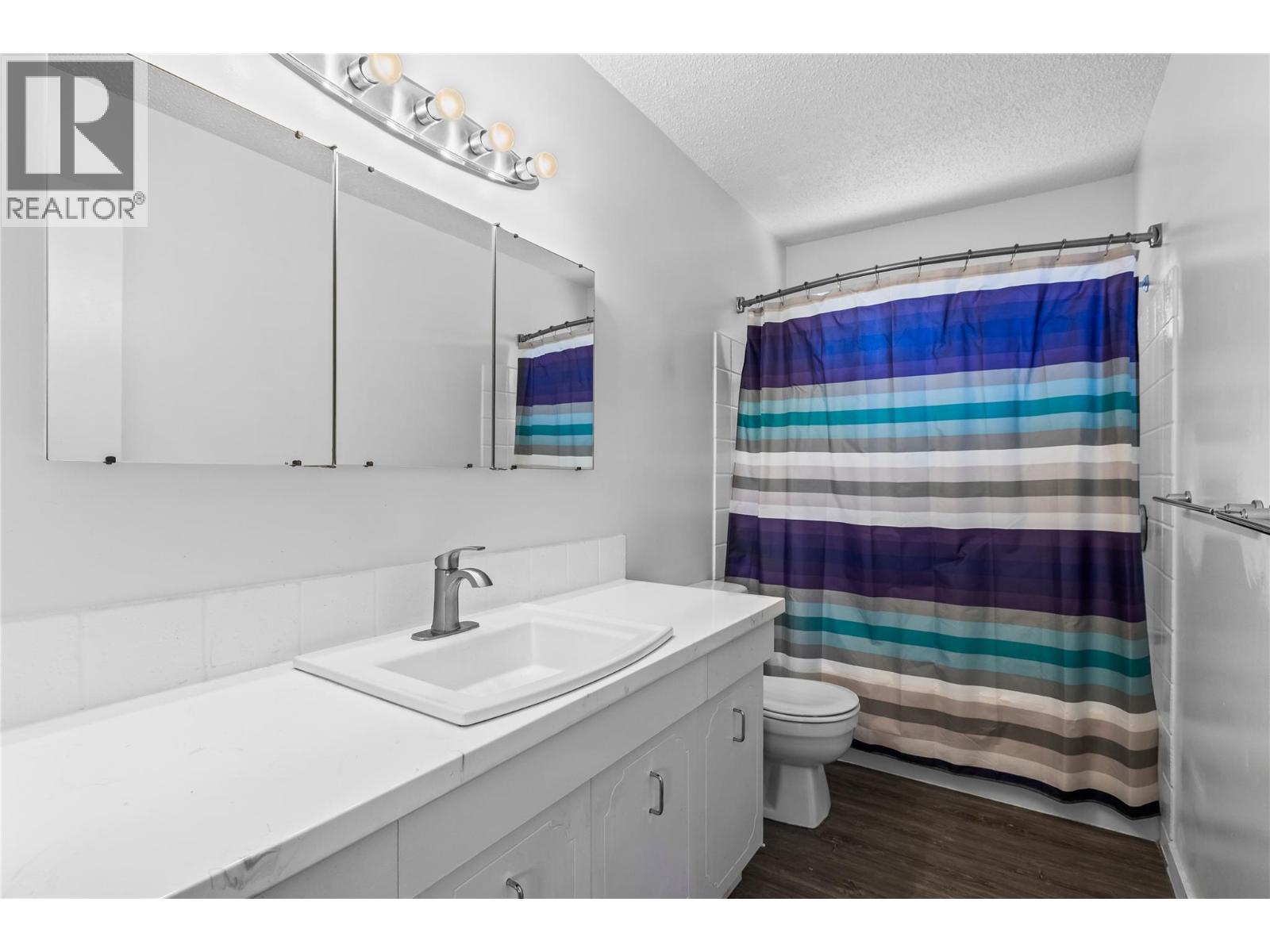 992 Grenfell Court, Kelowna, British Columbia  V1Y 8C5 - Photo 15 - 10386422