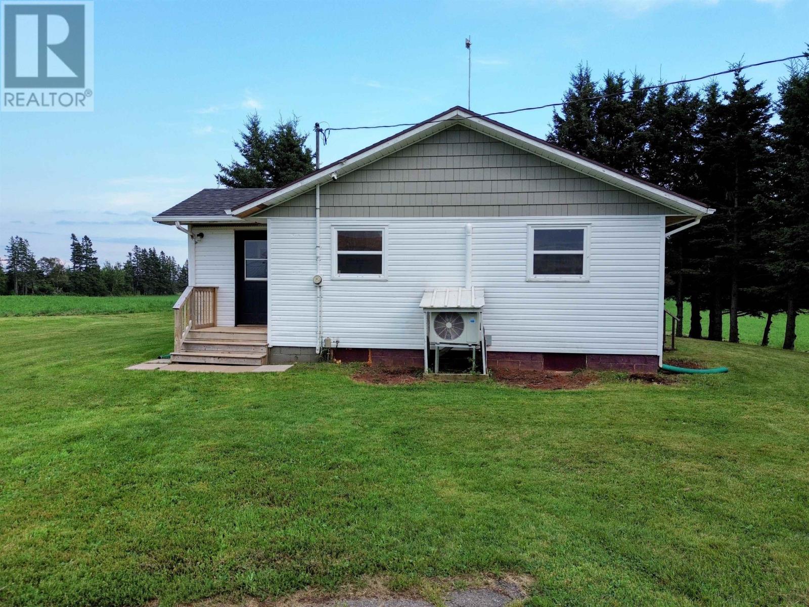 67 Maclellan Road, Grand River, Prince Edward Island  C0B 1Y0 - Photo 2 - 202621135