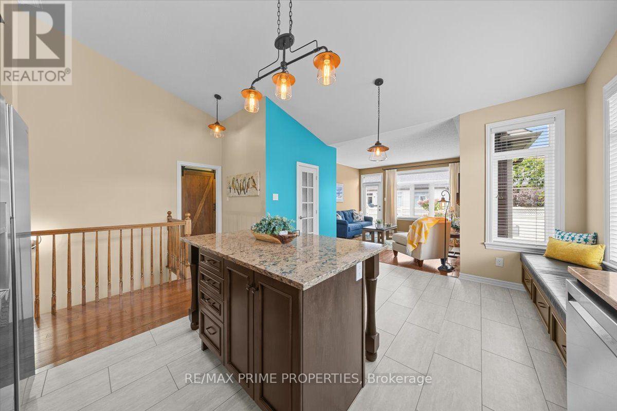 341 Bobolink Ridge, Ottawa, Ontario K2V 0B9 - Photo 11 - X13700666