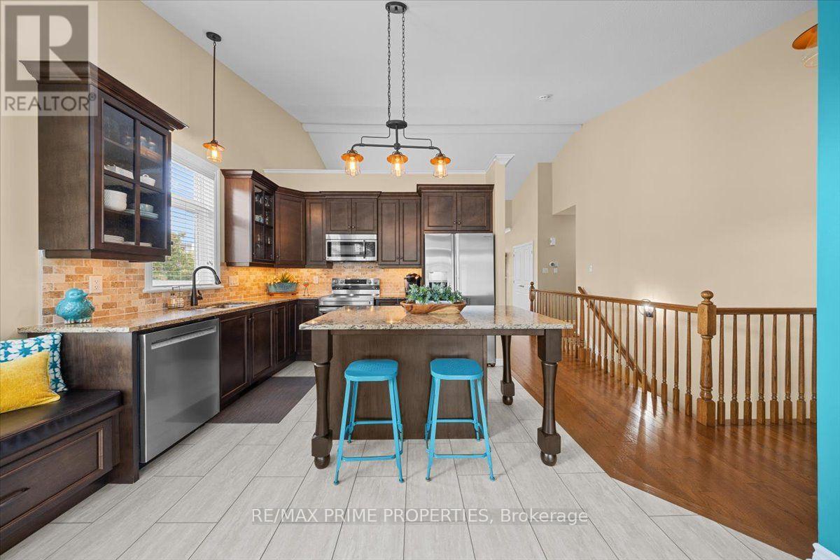 341 Bobolink Ridge, Ottawa, Ontario K2V 0B9 - Photo 13 - X13700666