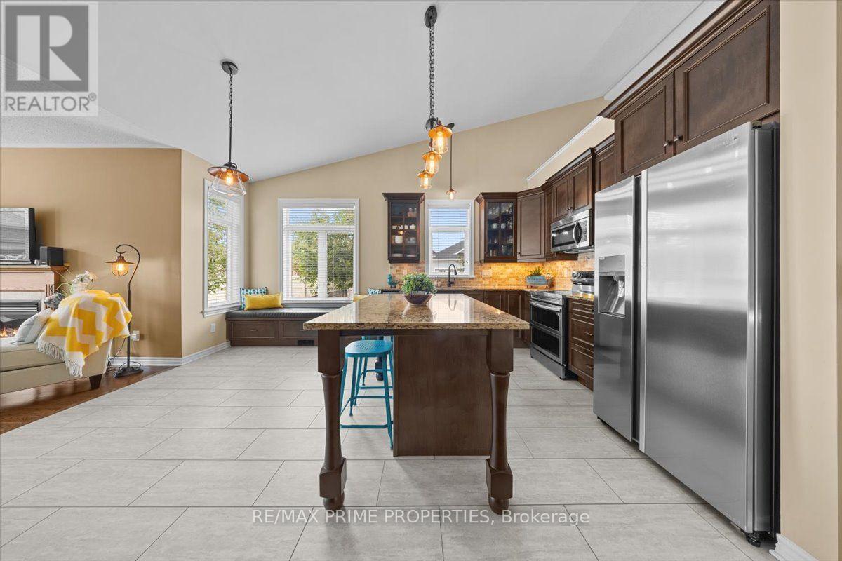 341 Bobolink Ridge, Ottawa, Ontario K2V 0B9 - Photo 18 - X13700666