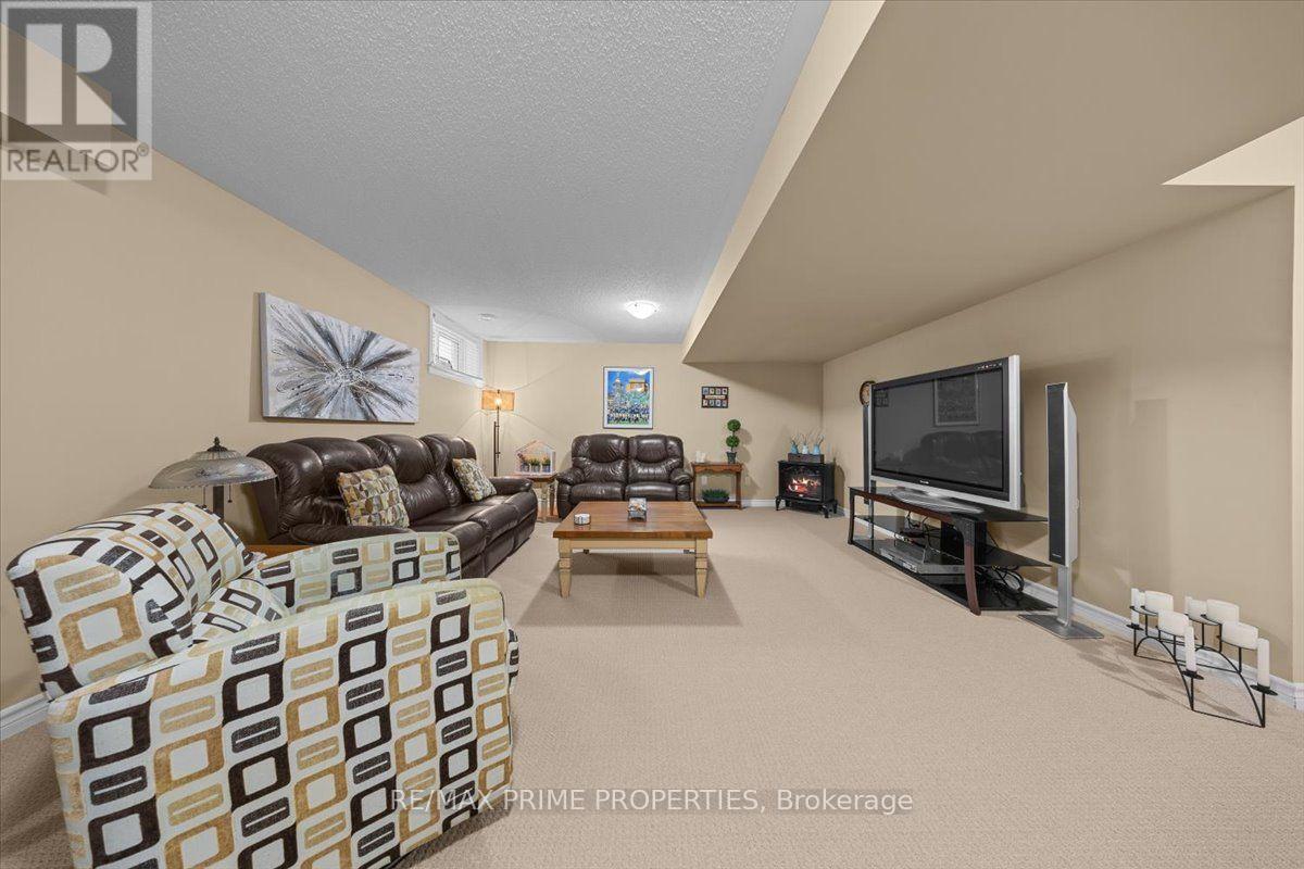 341 Bobolink Ridge, Ottawa, Ontario K2V 0B9 - Photo 38 - X13700666