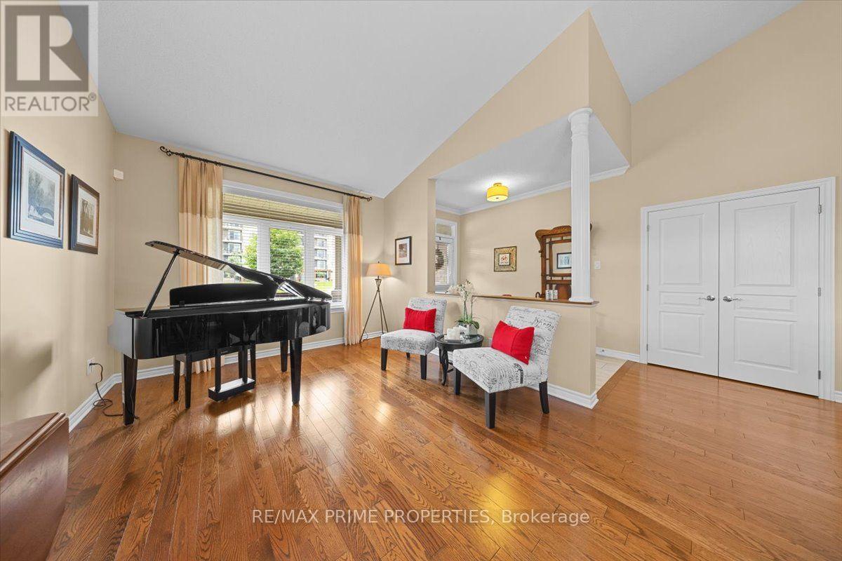 341 Bobolink Ridge, Ottawa, Ontario K2V 0B9 - Photo 7 - X13700666