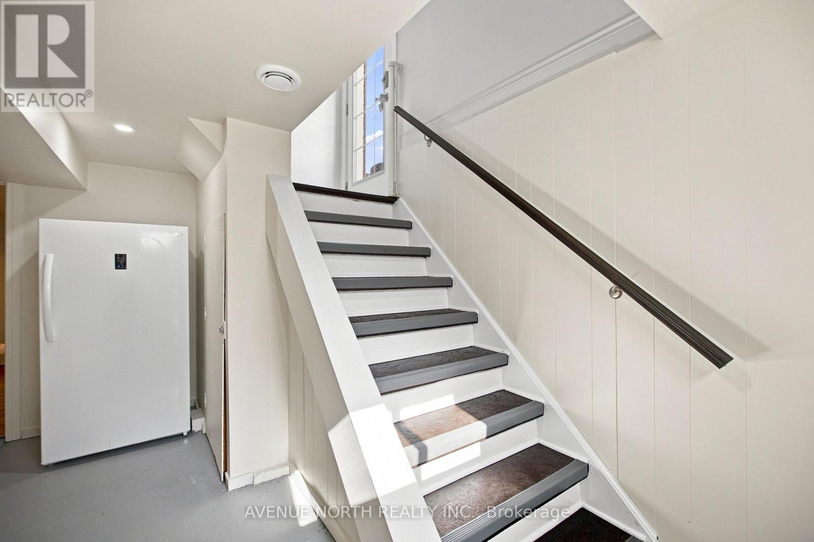 66 Epworth Avenue, Ottawa, Ontario  K2G 2M1 - Photo 22 - X13700708
