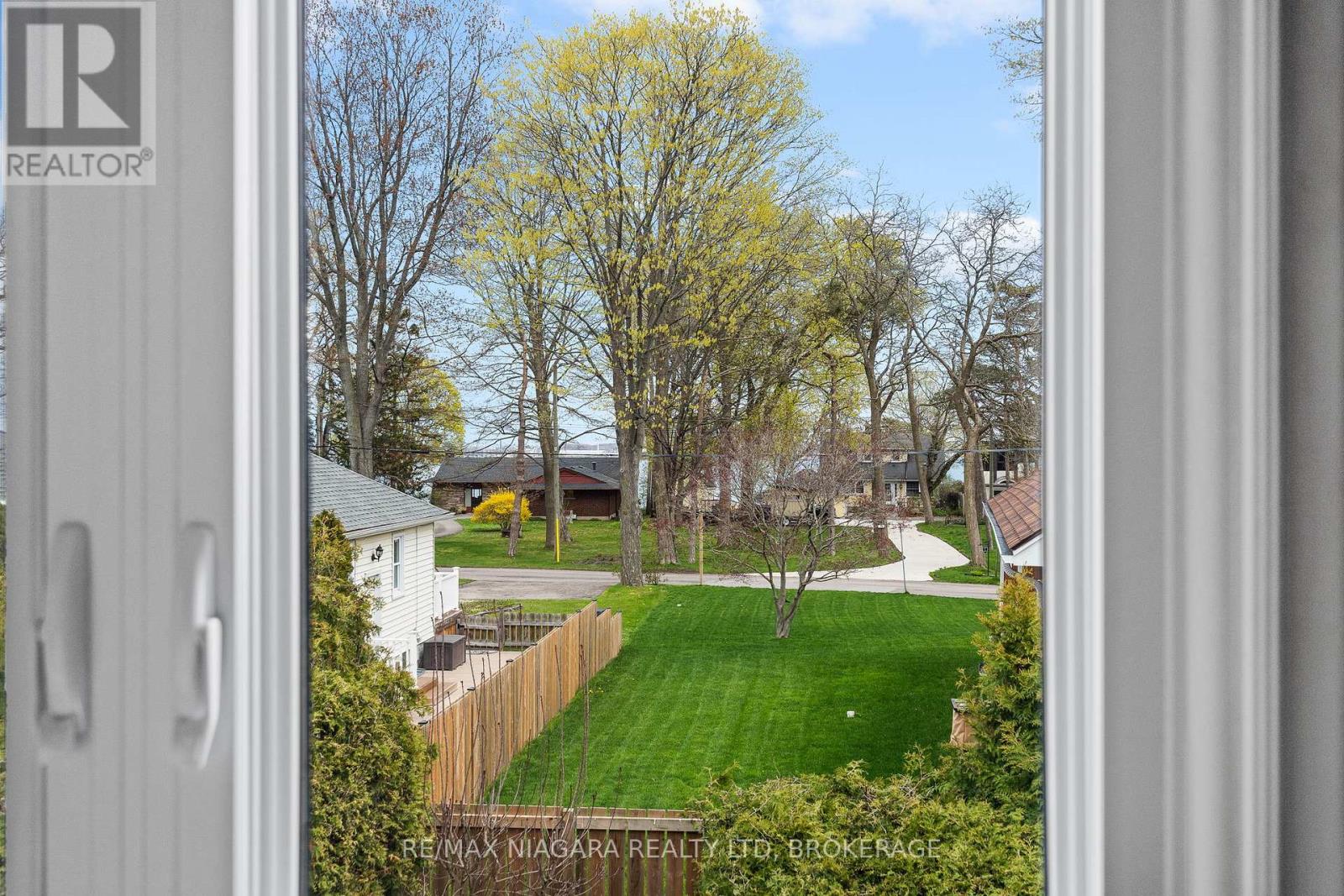 17 Walnut Street, Port Colborne, Ontario  L3K 2T7 - Photo 18 - X13700722
