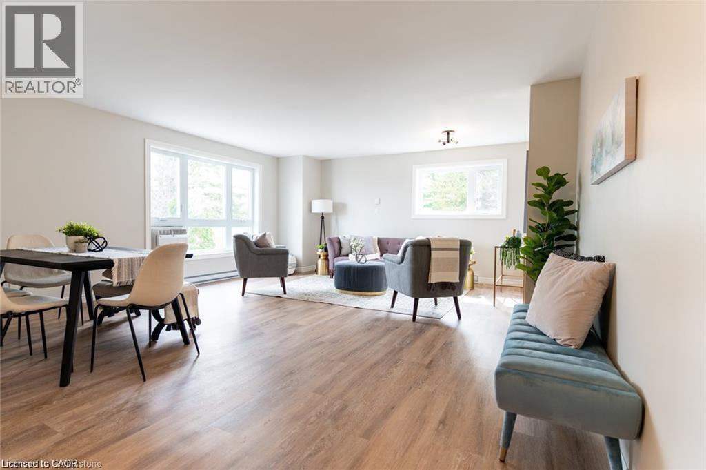 71 King George Road Unit# 201, Brantford, Ontario  N3R 5K2 - Photo 4 - 40856638