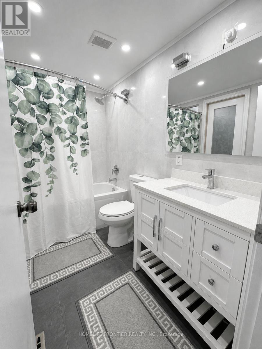 Main And Upper Level - 49 Red Robin Way, Toronto, Ontario  M2R 3K6 - Photo 12 - C13700648