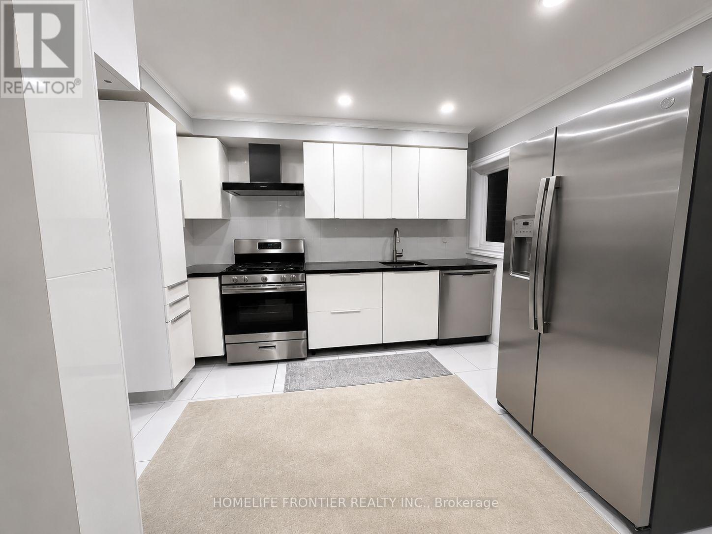 Main And Upper Level - 49 Red Robin Way, Toronto, Ontario  M2R 3K6 - Photo 6 - C13700648