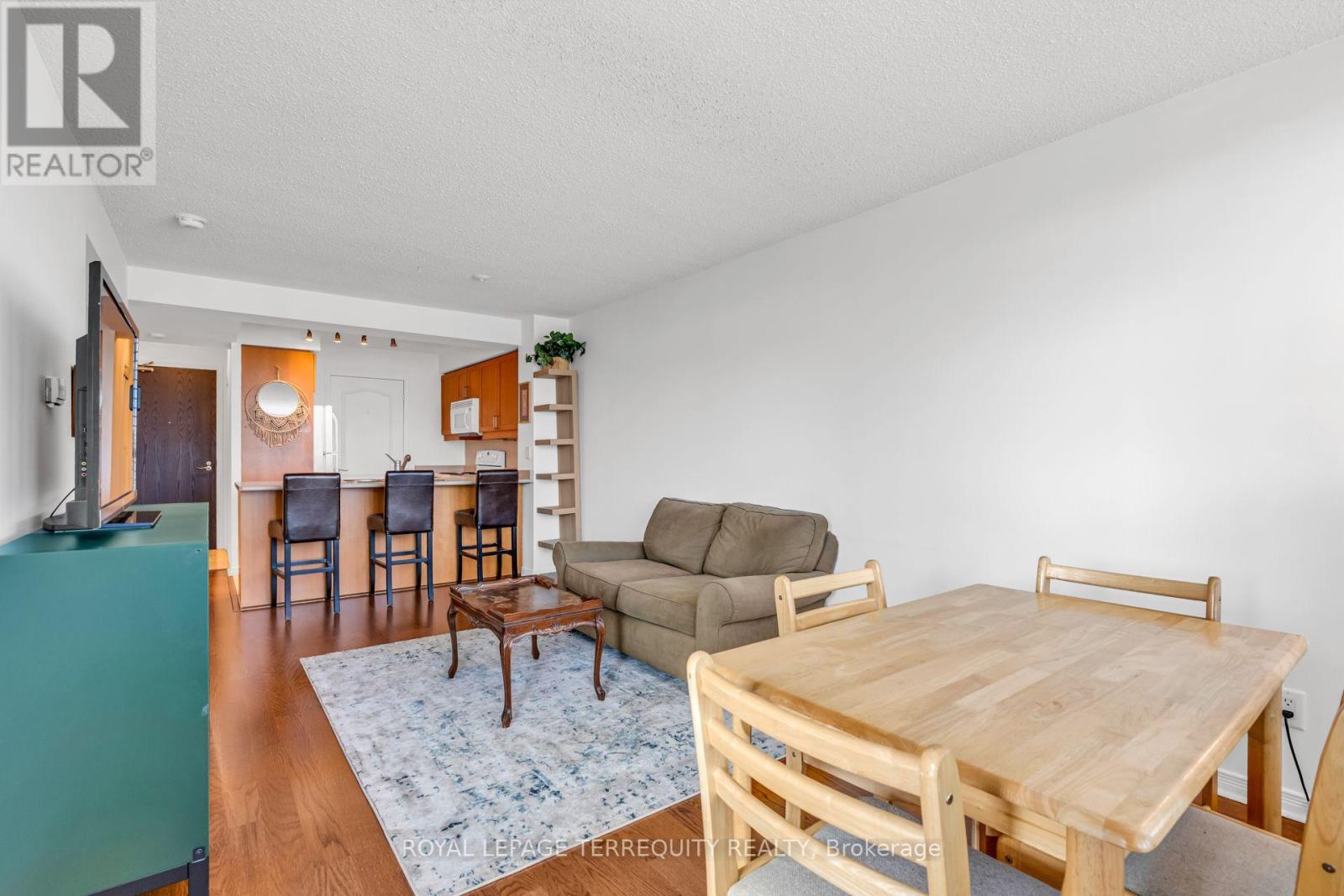402 - 205 The Donway W, Toronto, Ontario  M3B 3S5 - Photo 15 - C13700680