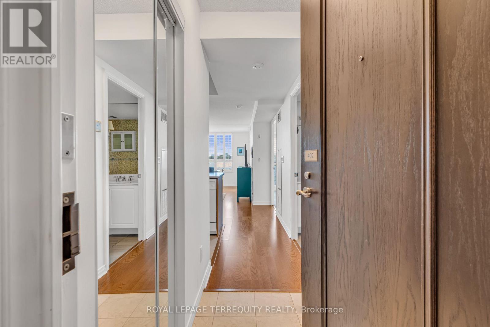 402 - 205 The Donway W, Toronto, Ontario  M3B 3S5 - Photo 5 - C13700680