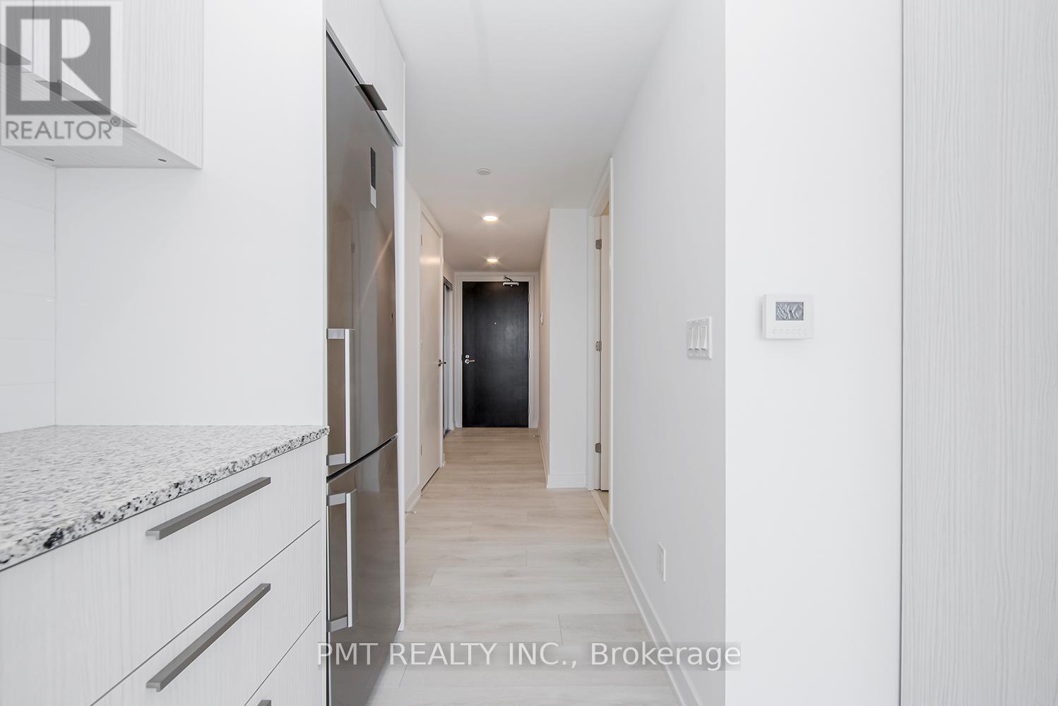 1705 - 18 Maitland Terrace, Toronto, Ontario  M4Y 0H2 - Photo 2 - C13700694