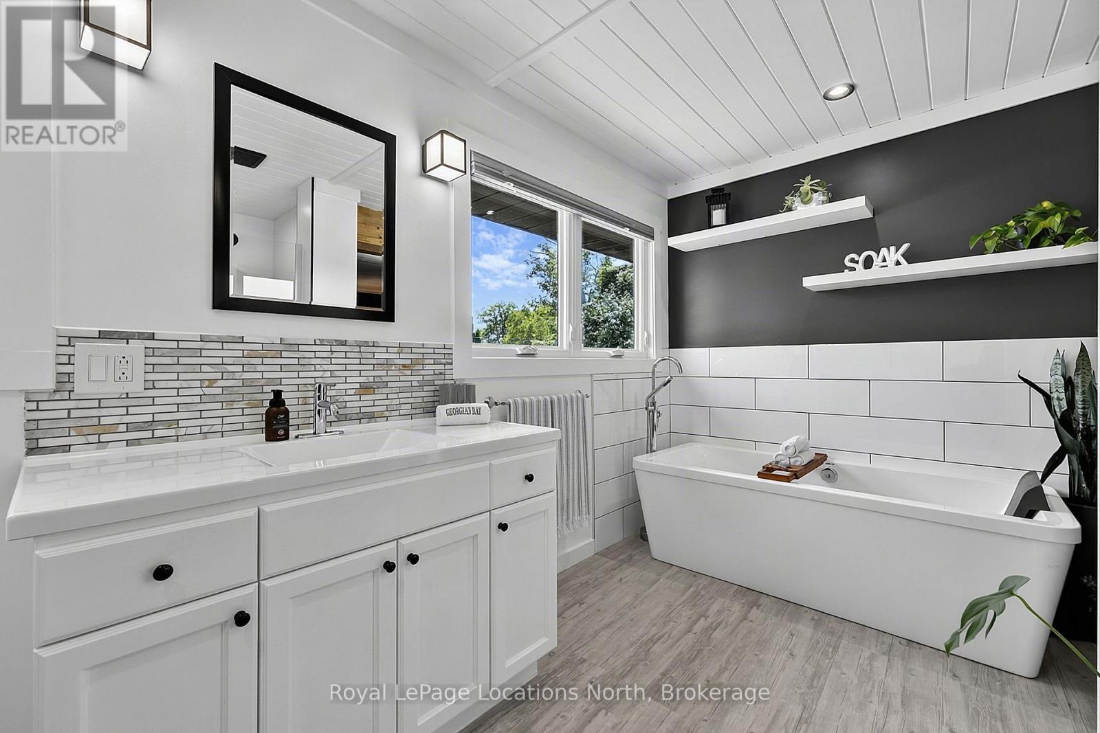 16 Huronia Pathway, Collingwood, Ontario  L9Y 3Z1 - Photo 23 - S13695062