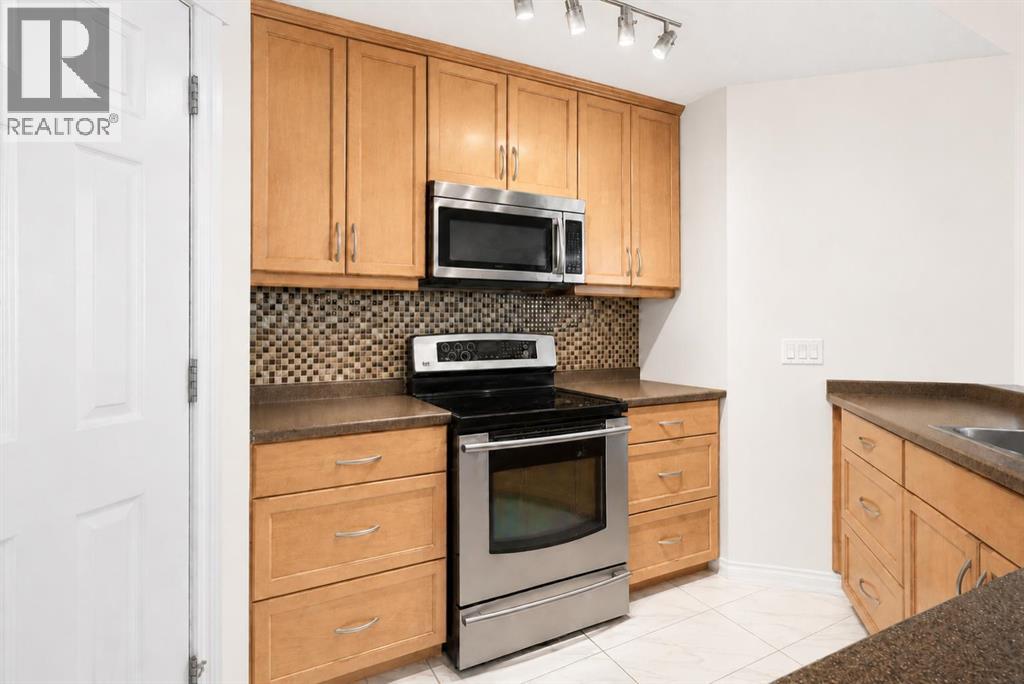 7305, 14 Hemlock Crescent SW, Calgary, Alberta T3C 2Z1 - Photo 23 - A2339128