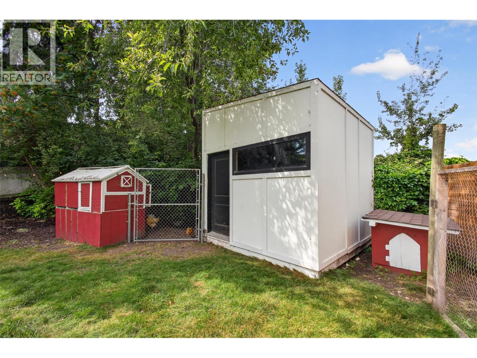 599 Sherwood Road, Kelowna, British Columbia  V1W 1E6 - Photo 49 - 10392478