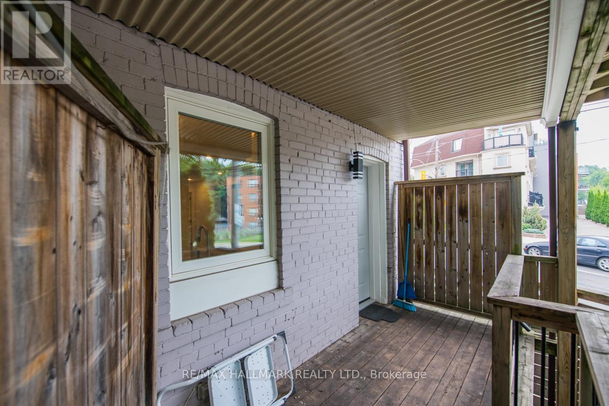 Main - 233 Kingston Road, Toronto, Ontario  M4L 1T5 - Photo 9 - E13700696