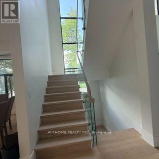 21 Shadbolt Court, Markham (Unionville), Ontario  L3R 1X3 - Photo 11 - N13700662