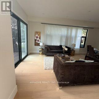21 Shadbolt Court, Markham (Unionville), Ontario  L3R 1X3 - Photo 8 - N13700662