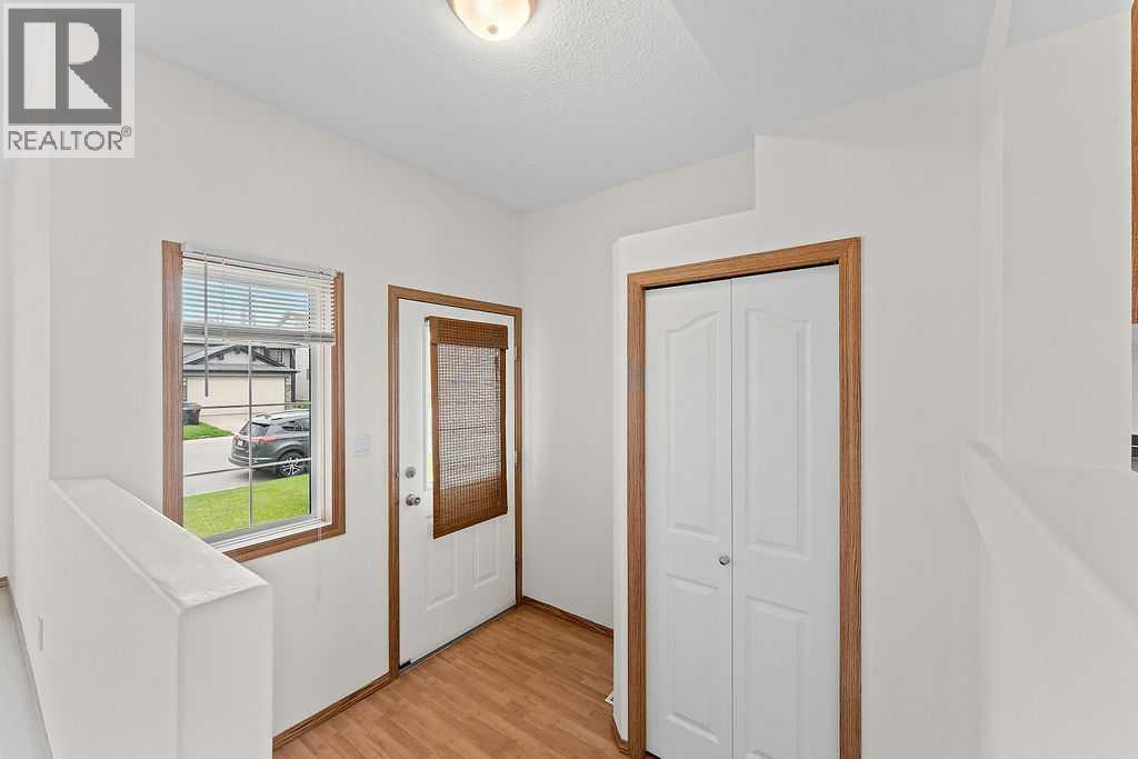 108 Everstone Rise SW, Calgary, Alberta  T2Y 4J7 - Photo 3 - A2312866