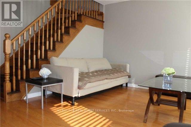 Upper - 192 Owlridge Drive, Brampton, Ontario  L6X 0M8 - Photo 4 - W13700654