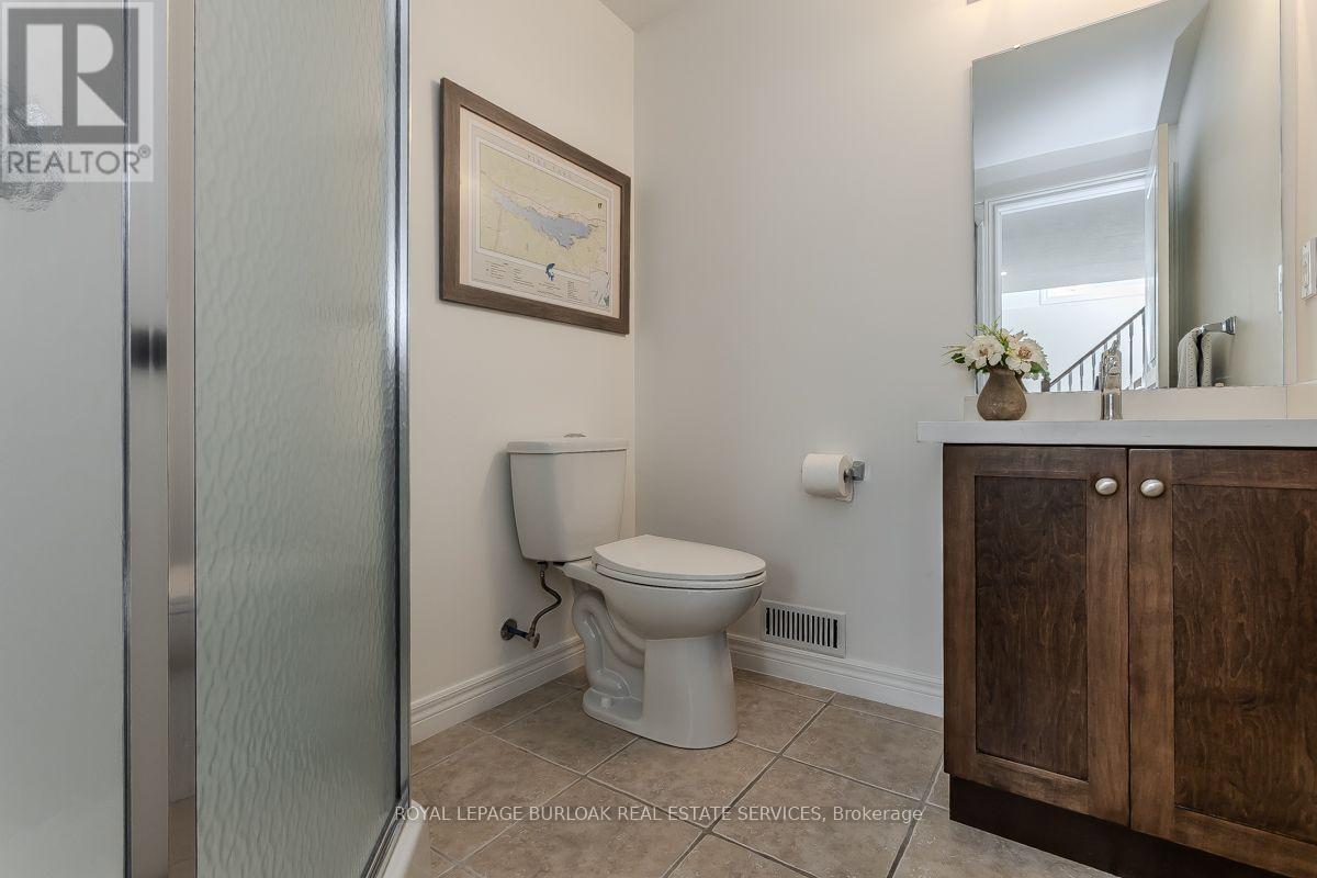 5316 Applegarth Drive, Burlington, Ontario  L7L 7E3 - Photo 43 - W13700742