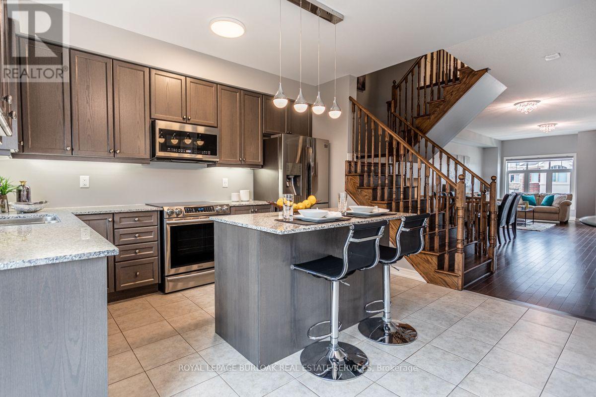 3956 Tufgar Crescent, Burlington, Ontario  L7M 1P8 - Photo 11 - W13700752