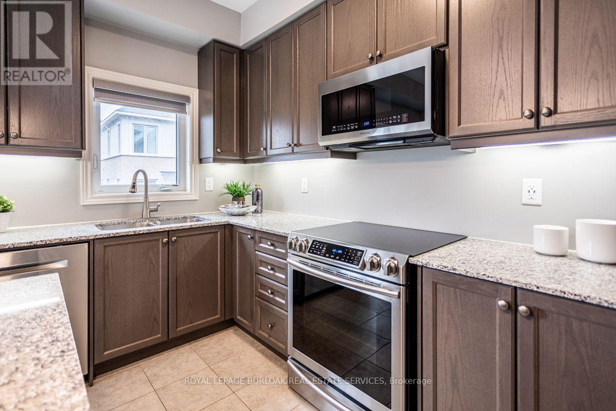 3956 Tufgar Crescent, Burlington, Ontario  L7M 1P8 - Photo 12 - W13700752