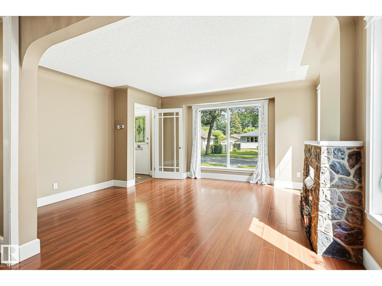 11322 56 St NW, Edmonton, Alberta  T5W 3S4 - Photo 7 - E4499215