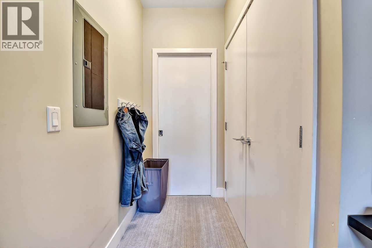 203 4307 Hastings Street, Burnaby, British Columbia  V5C 2J7 - Photo 10 - R3157550