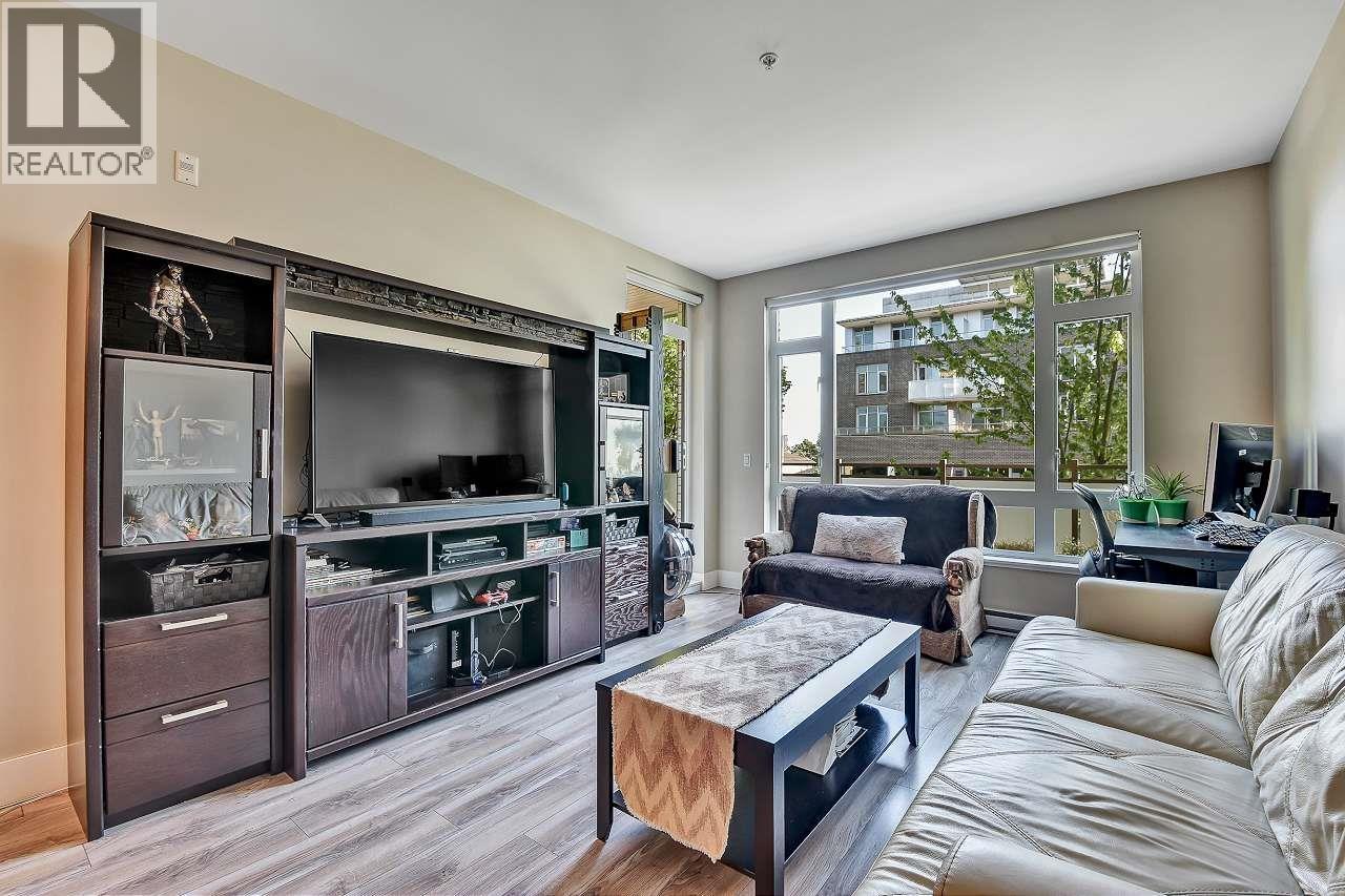 203 4307 Hastings Street, Burnaby, British Columbia  V5C 2J7 - Photo 4 - R3157550