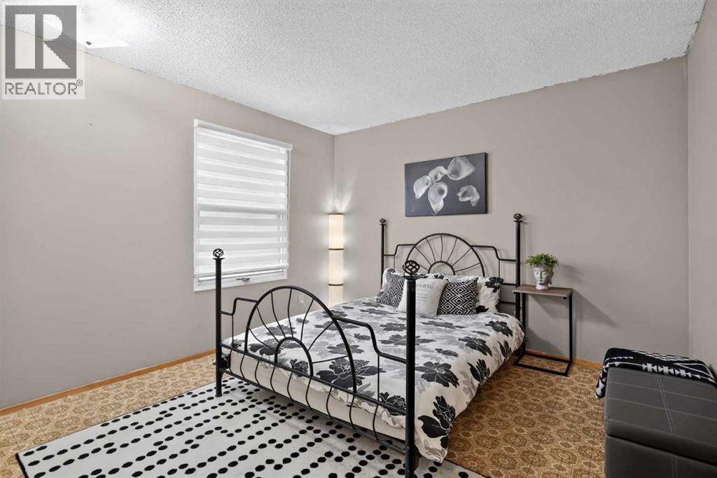 3881 Fonda Way SE, Calgary, Alberta  T2A 5R4 - Photo 12 - A2337529