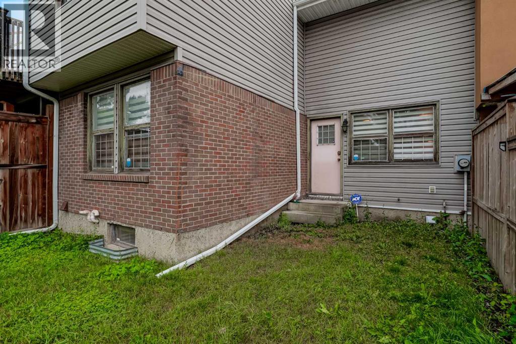 3881 Fonda Way SE, Calgary, Alberta  T2A 5R4 - Photo 30 - A2337529