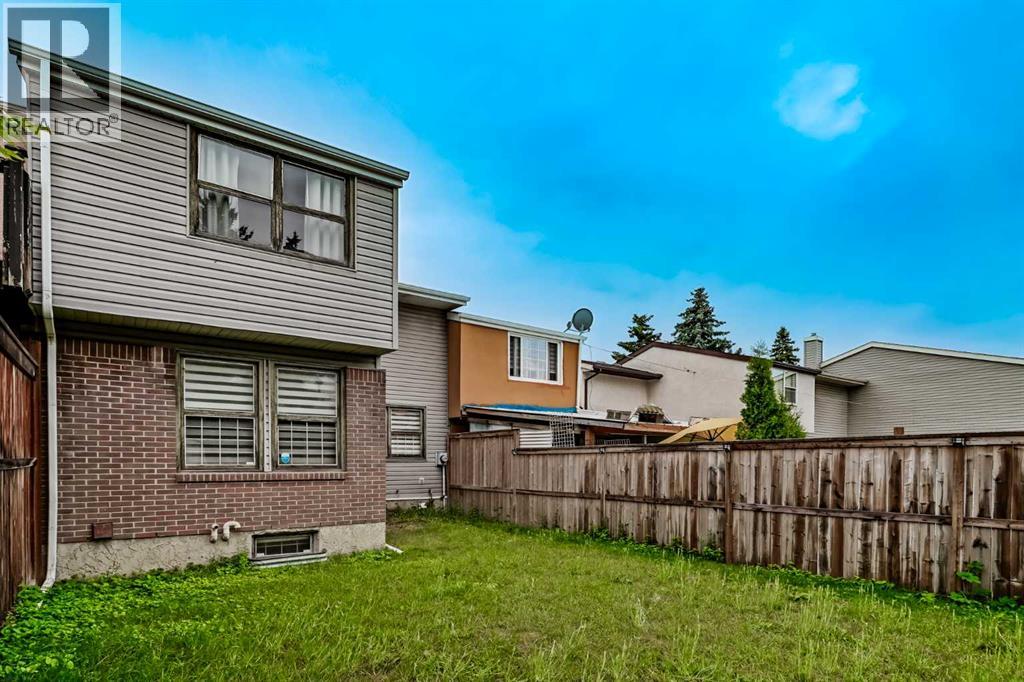 3881 Fonda Way SE, Calgary, Alberta  T2A 5R4 - Photo 25 - A2337529