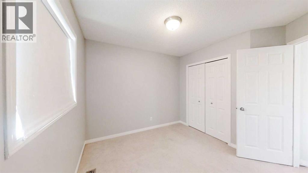 124 Everglen Way SW, Calgary, Alberta  t2y 5g2 - Photo 33 - A2338297