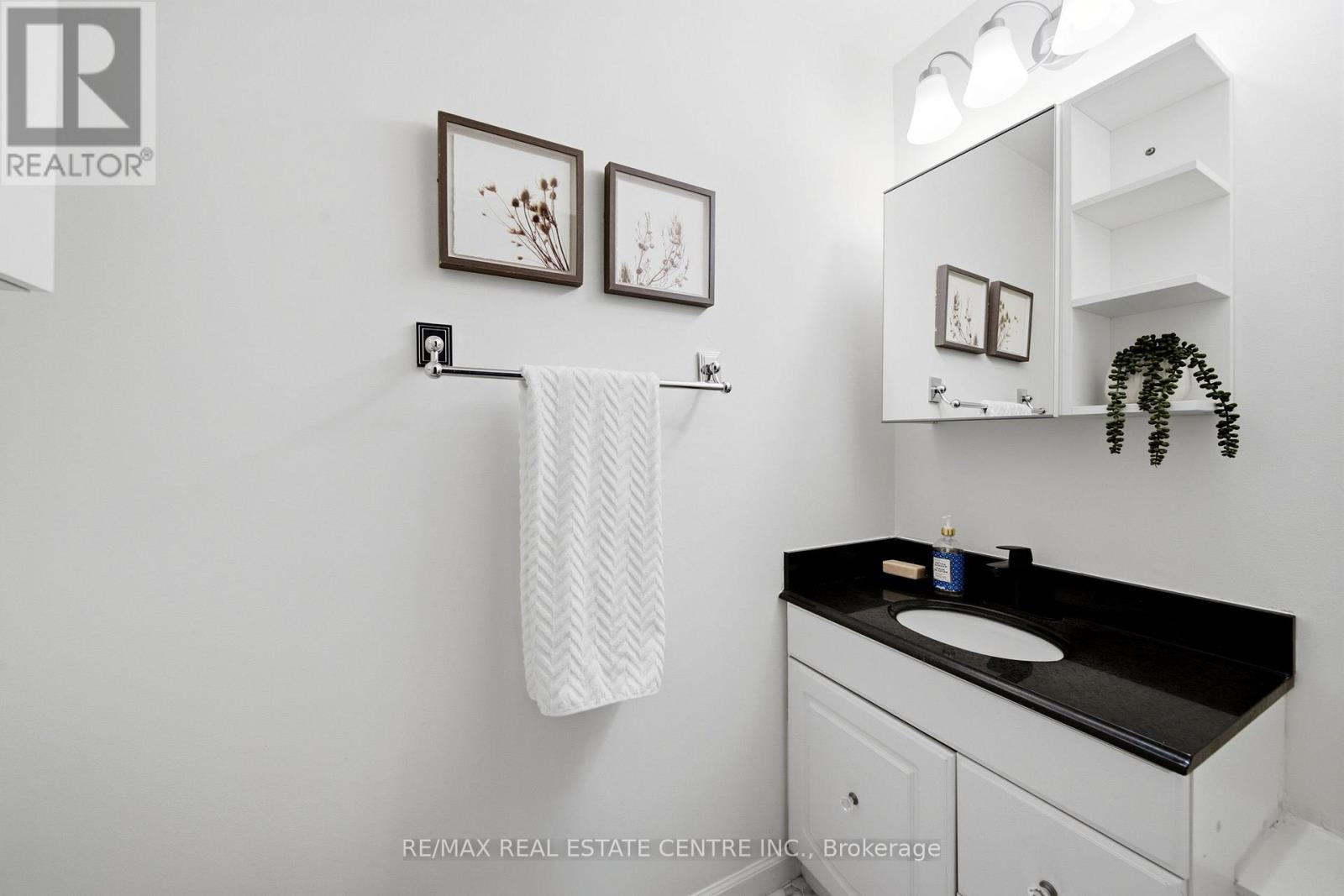 1282 Governors Road, Hamilton, Ontario  L9H 5E3 - Photo 30 - X13700692