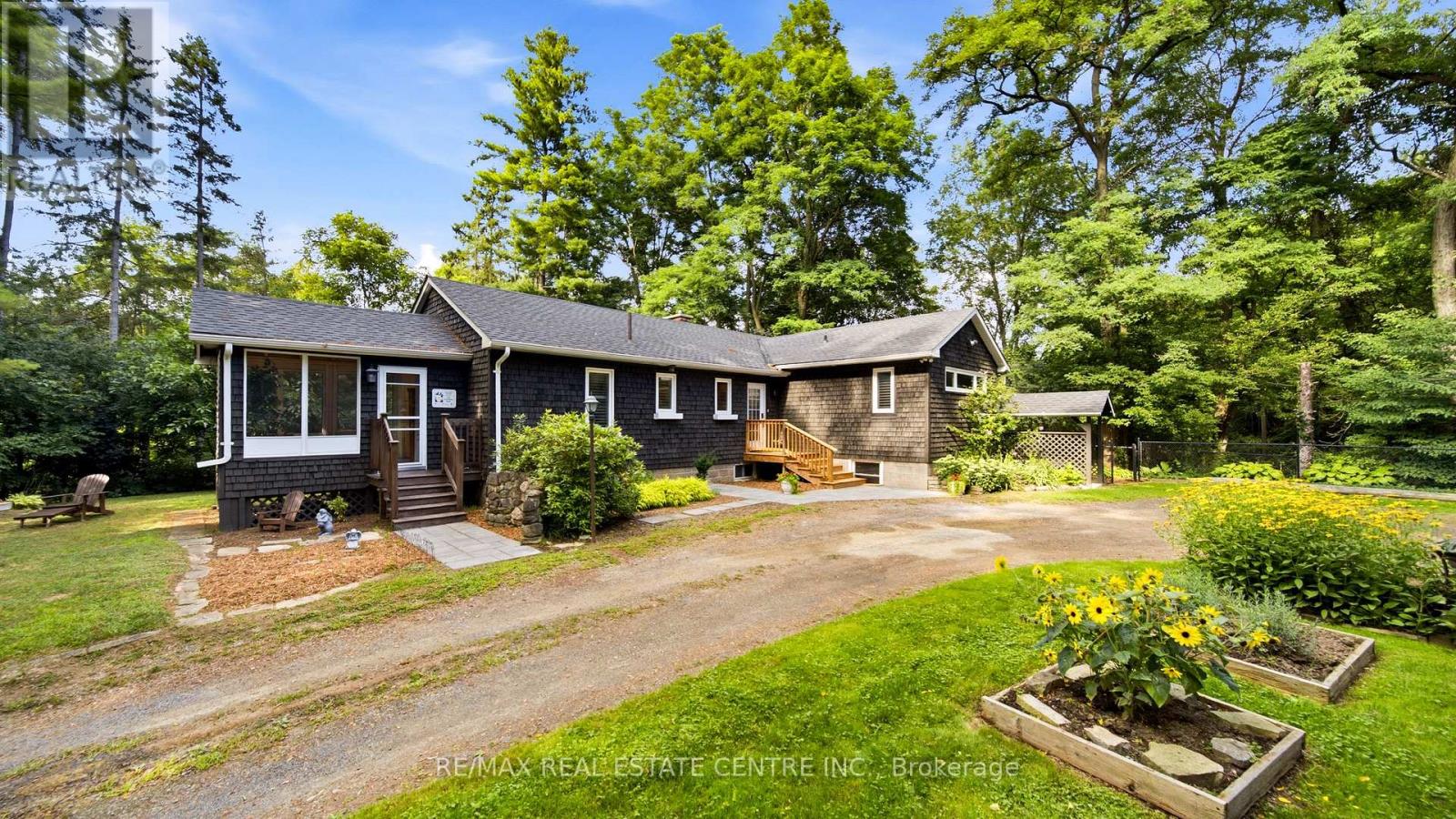 1282 Governors Road, Hamilton, Ontario  L9H 5E3 - Photo 7 - X13700692