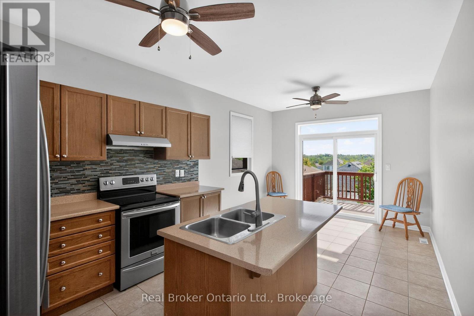 3135 Emperor Drive, Orillia, Ontario  L3V 0G4 - Photo 11 - S13639144
