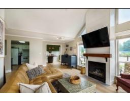 305 33150 4TH AVENUE, Mission, British Columbia